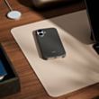 Qoruyucu örtük Beats iPhone 17 W/MagSafe and Camera Control MGK24LL/A Granite Gray
