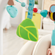 Uşaq arabası üçün oyuncaq Hape Bumblebee E0021A