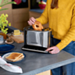 Тостер Russell Hobbs Attentiv 2S 26210-56