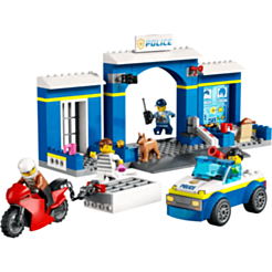 LEGO City Police Station Chase 60370 / 5702017416304