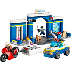 LEGO City Police Station Chase / 60370