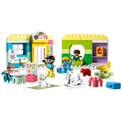 LEGO DUPLO Town Life at The Day Care Center / 10992